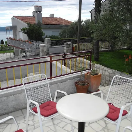 Apartman Masa 4 2 Apartment *